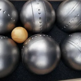 Concours de pétanque